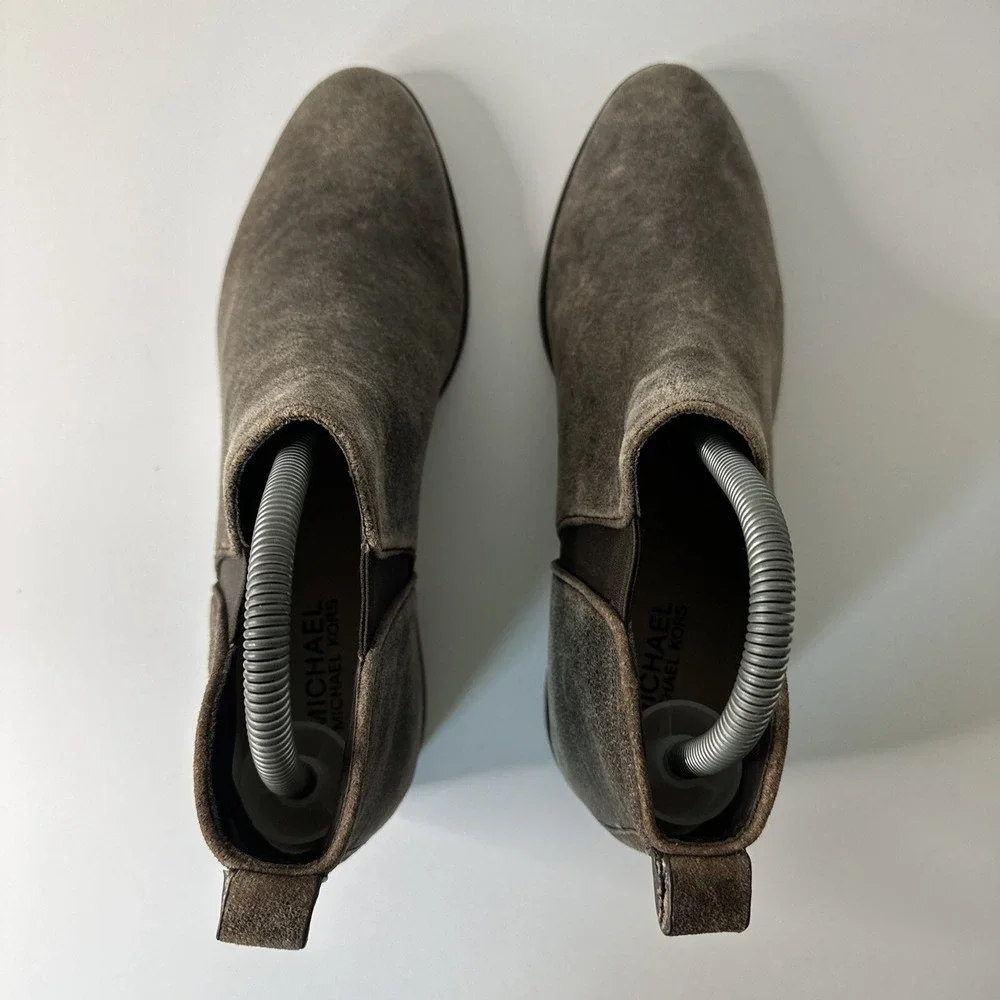 MICHAEL KORS Woman's‎ Size 10M Ankle Slip On Booties. Leather Upper PW14E